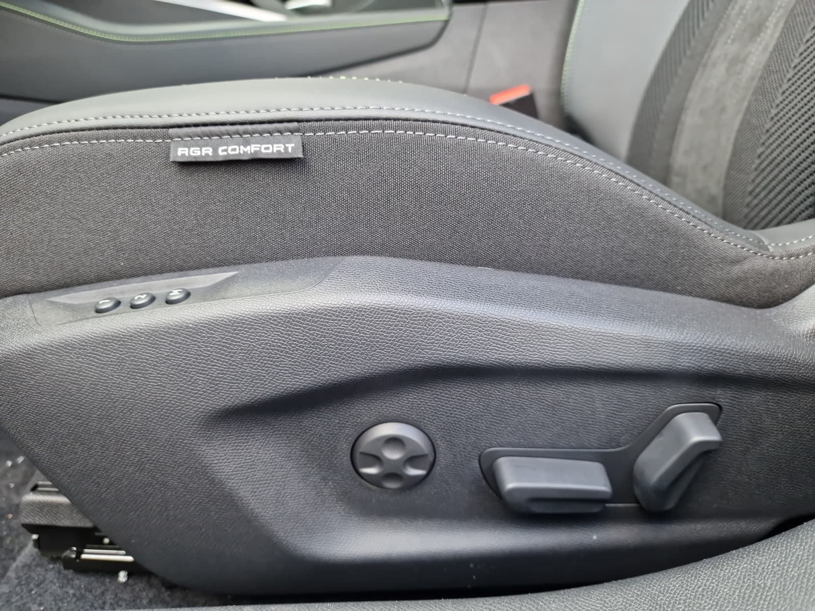 Peugeot 308 - Bild 14