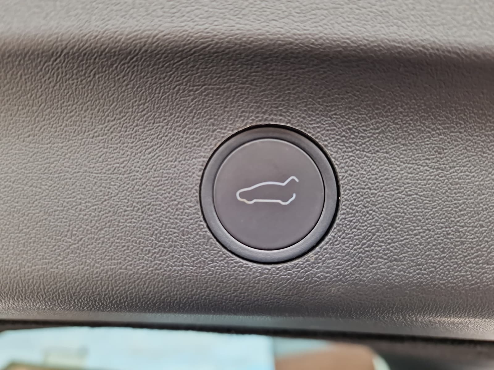 Tesla Model Y - Bild 19