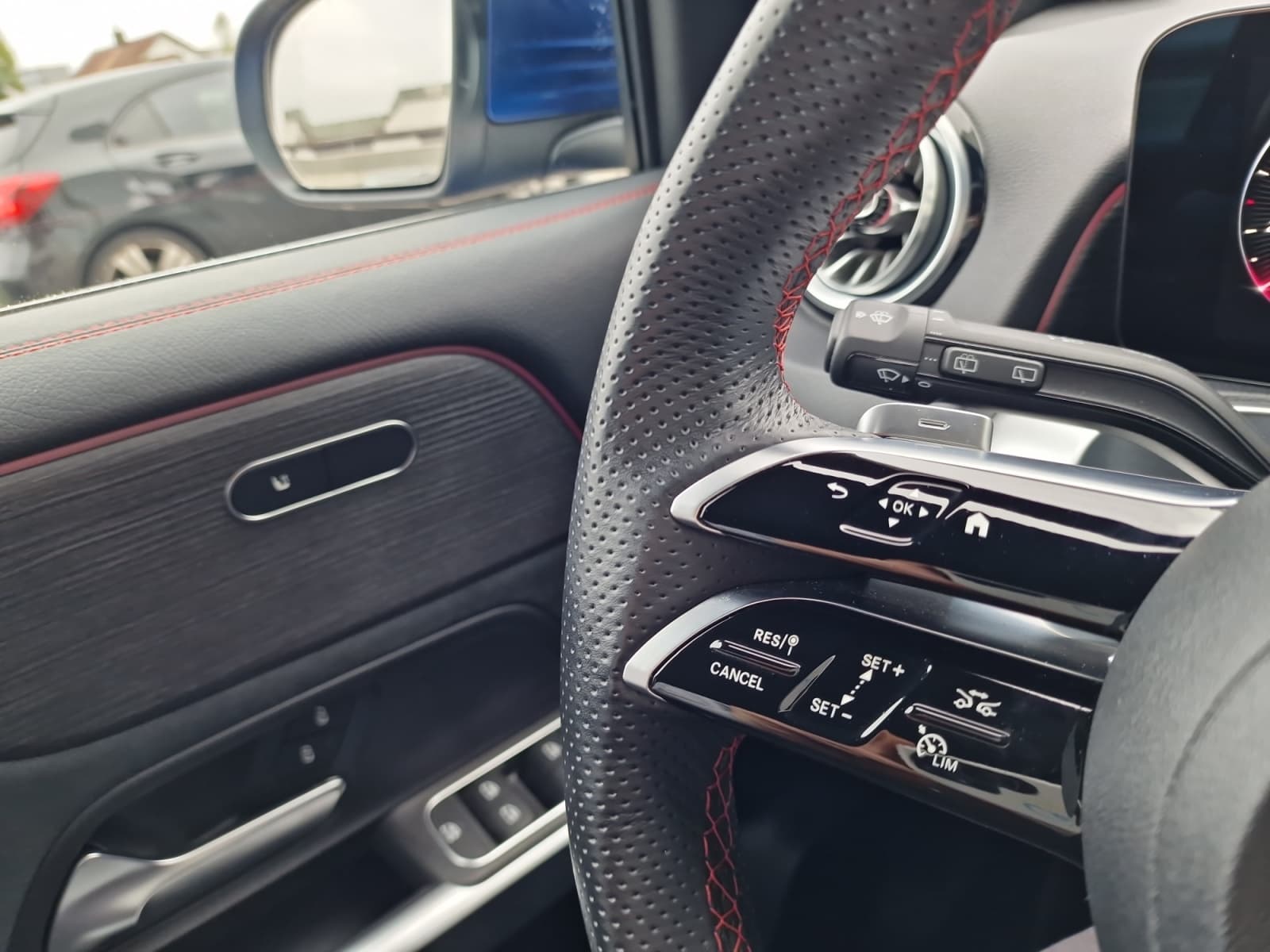Mercedes Benz GLB 220 - Bild 16