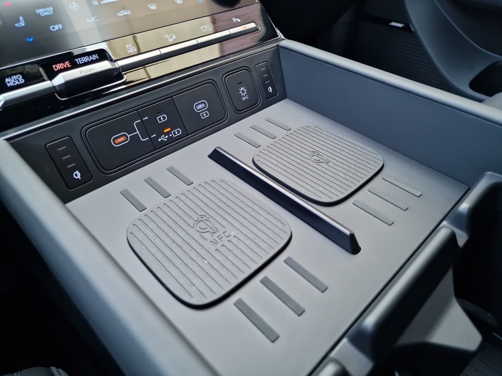 Hyundai Santa FE - Bild 24