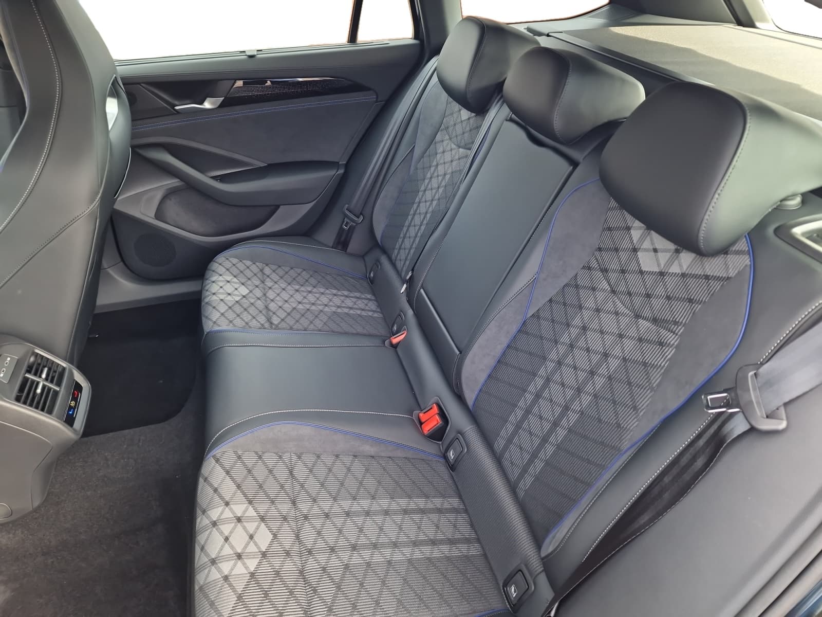 Vw Passat - Bild 17