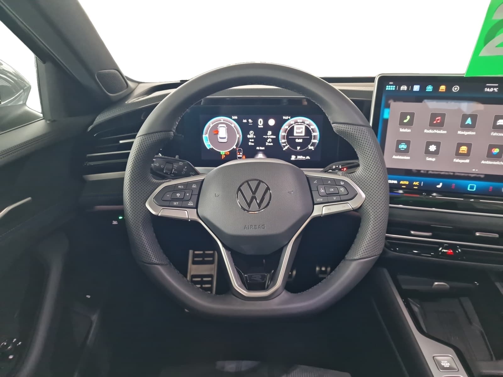 VW Passat - Bild 13
