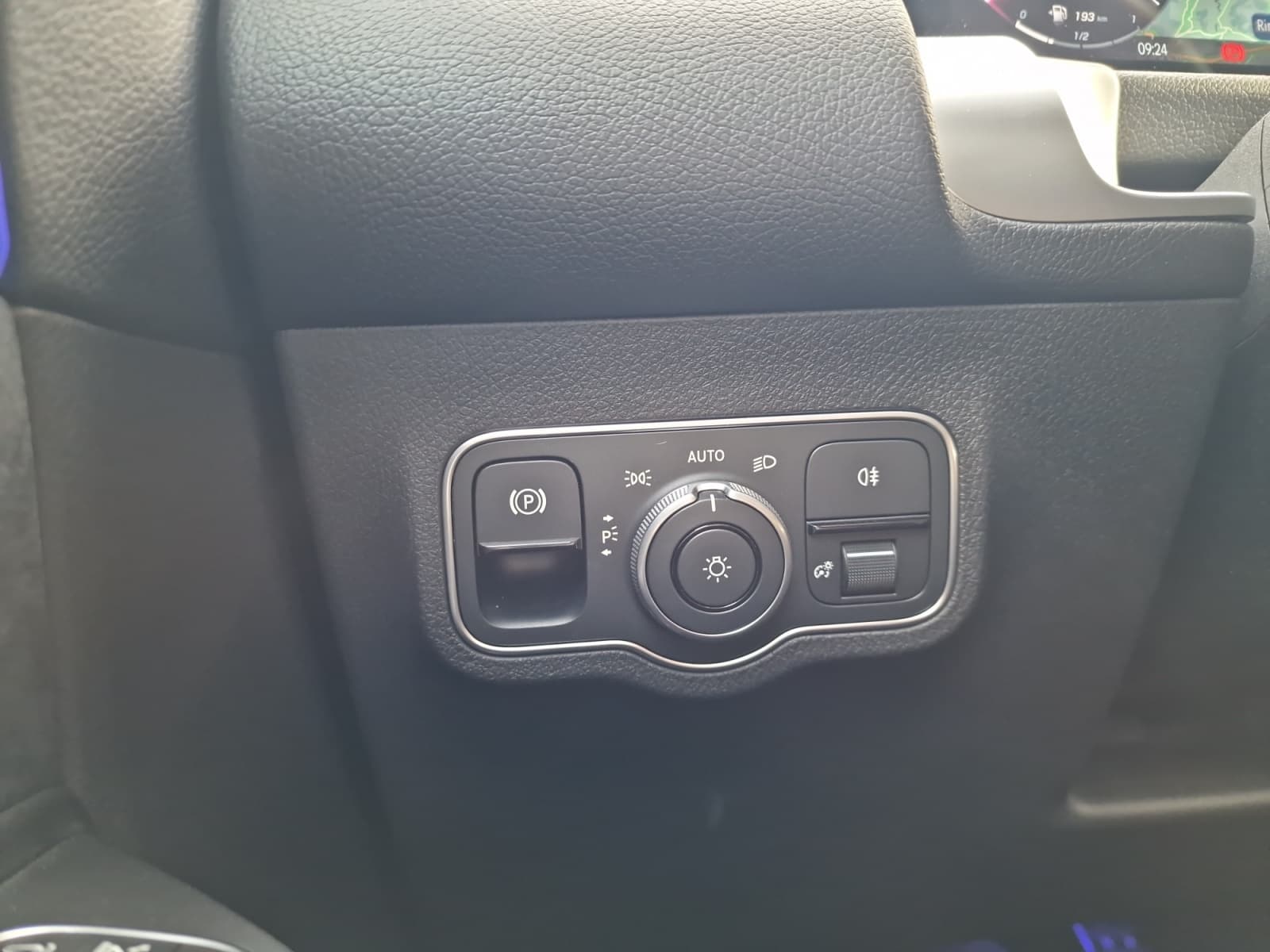 Mercedes Benz GLB 220 - Bild 15