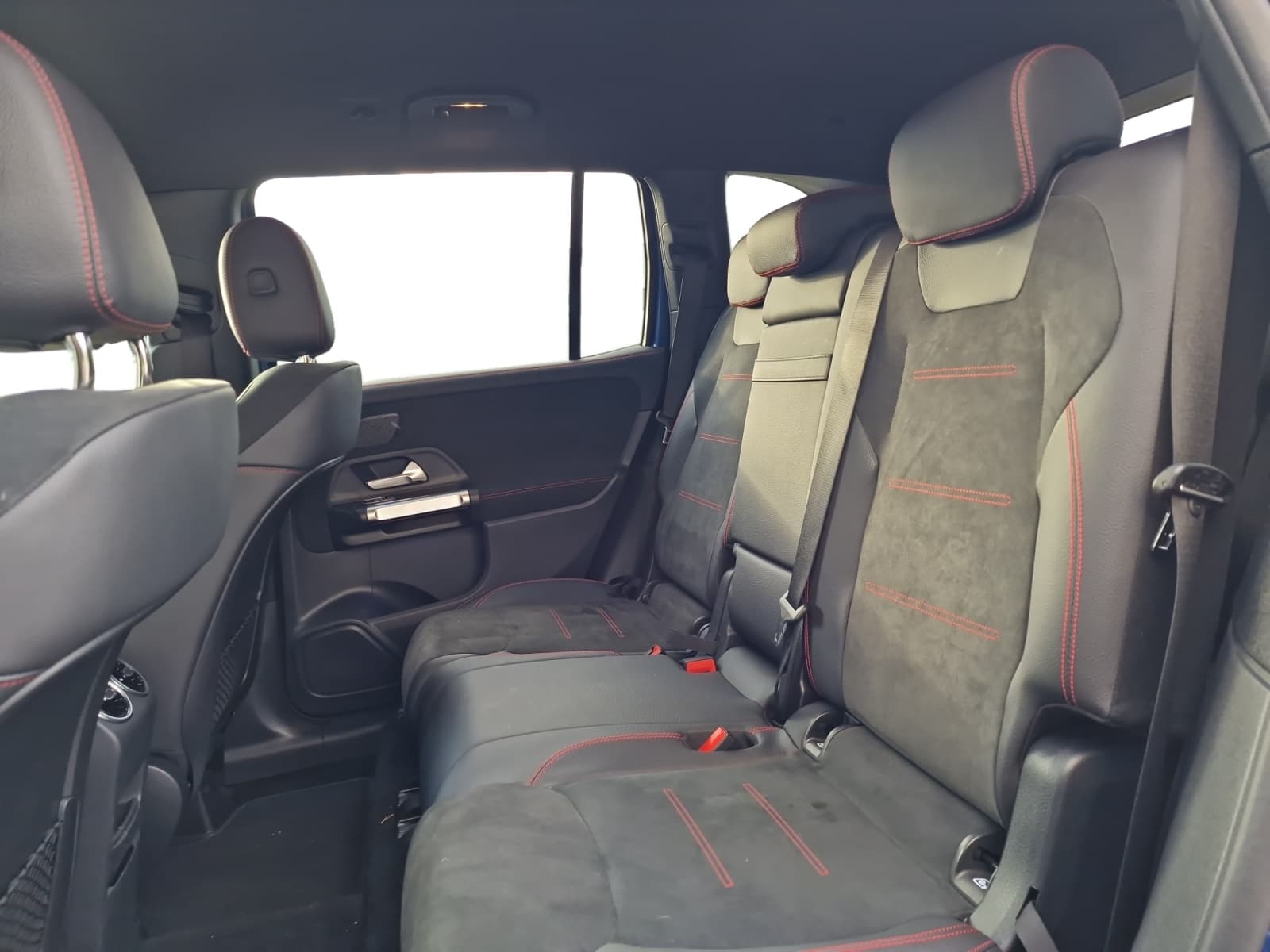 Mercedes Benz GLB 220 - Bild 23