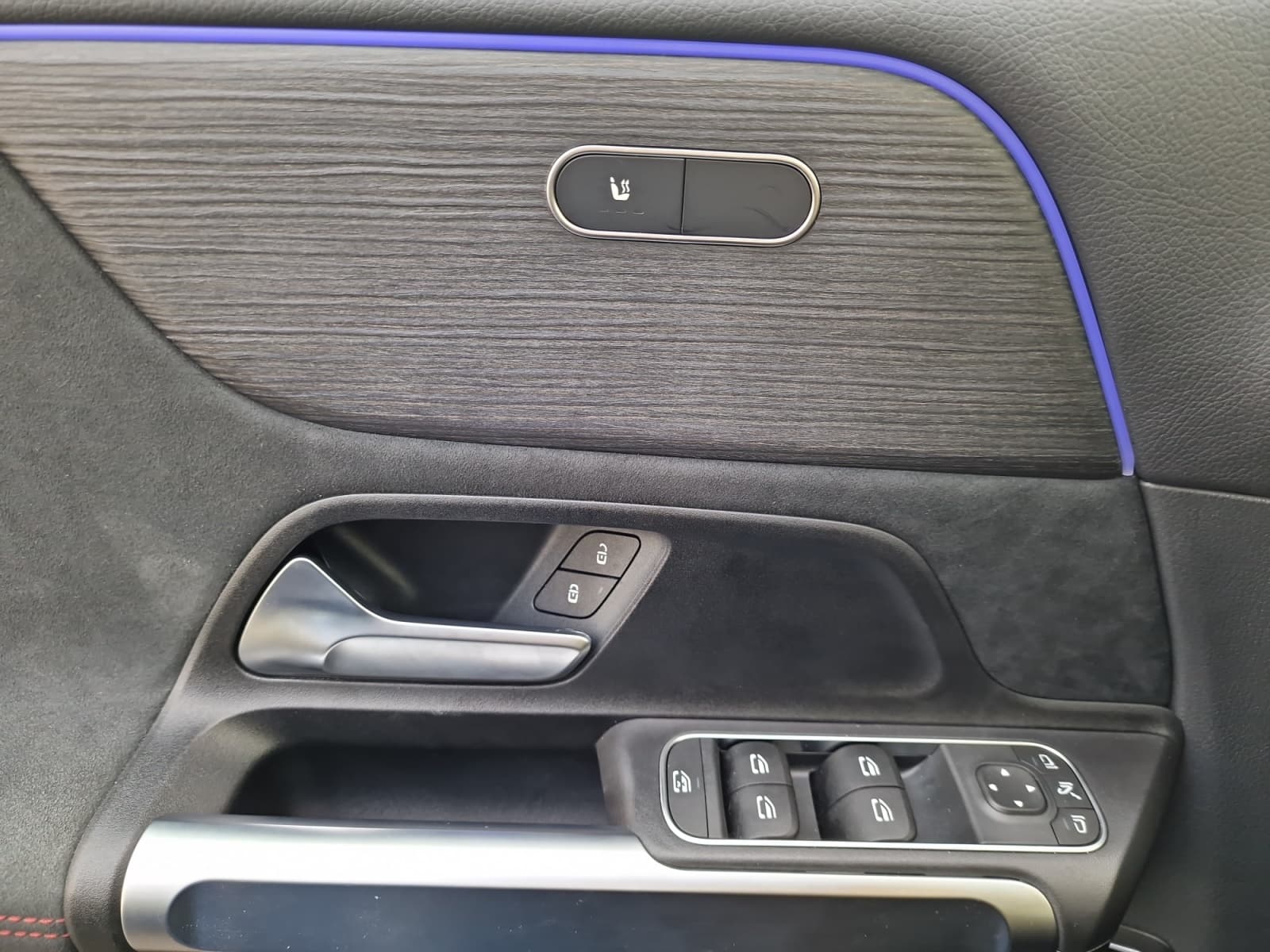 Mercedes Benz GLB 220 - Bild 13
