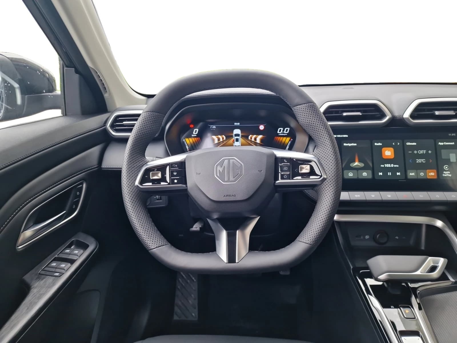 MG ZS - Bild 13