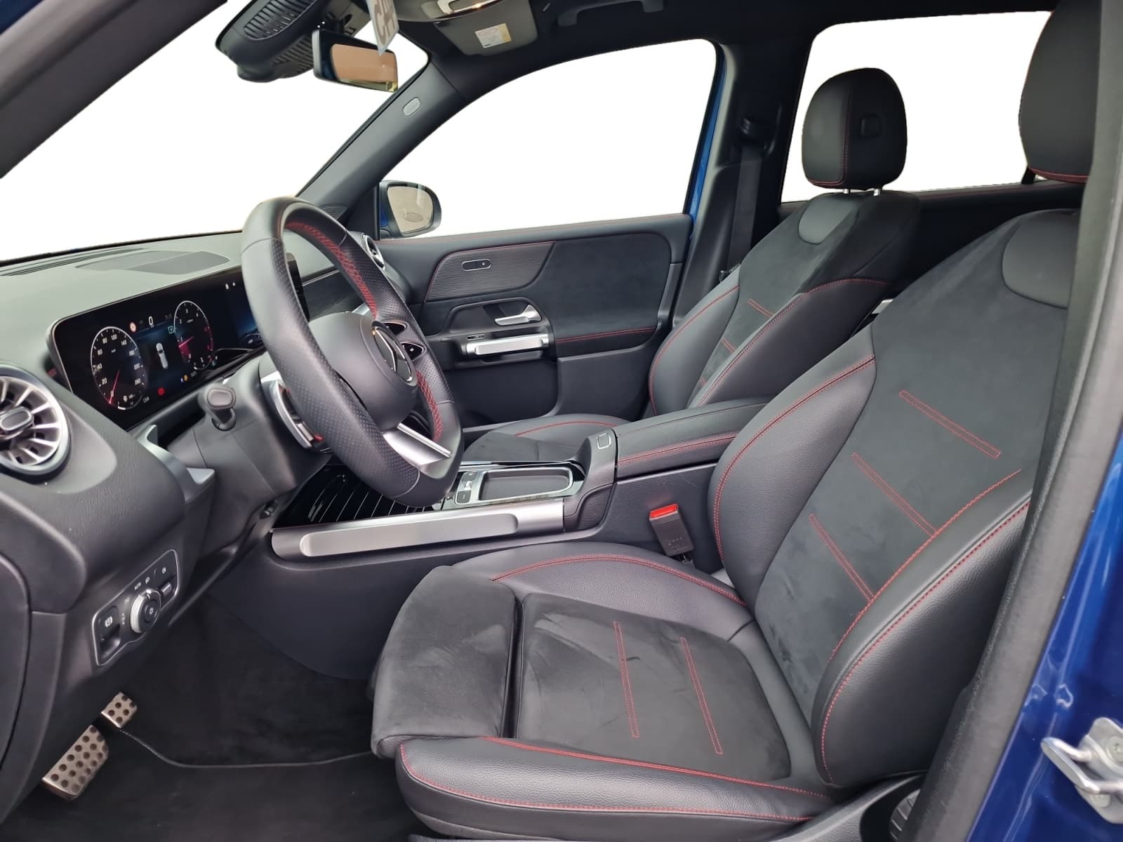Mercedes Benz GLB 220 - Bild 11