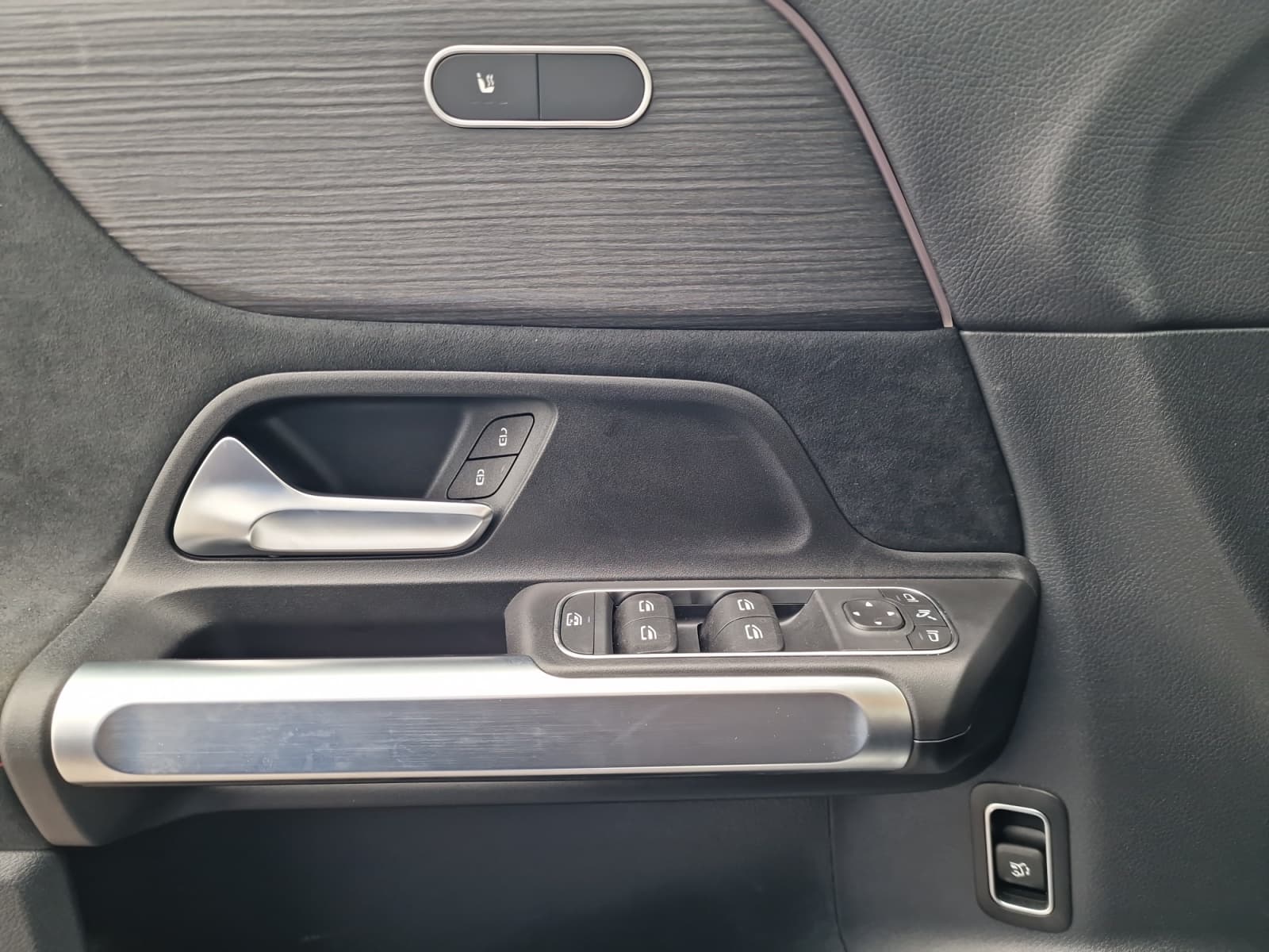 Mercedes Benz GLB 220 - Bild 13
